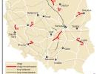 Nad Bałtyk tylko samolotem. Remonty dróg i torów utrudnią podróż na wakacje