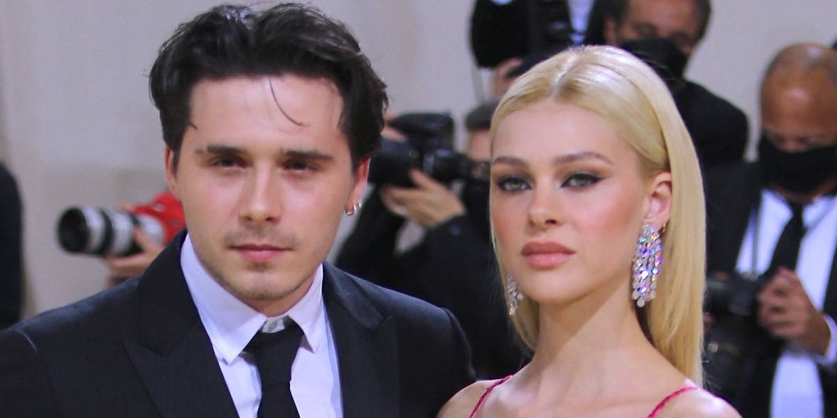 Brooklyn Beckham w 2020 r. związał się ze starszą o cztery lata aktorką Nicolą Peltz.