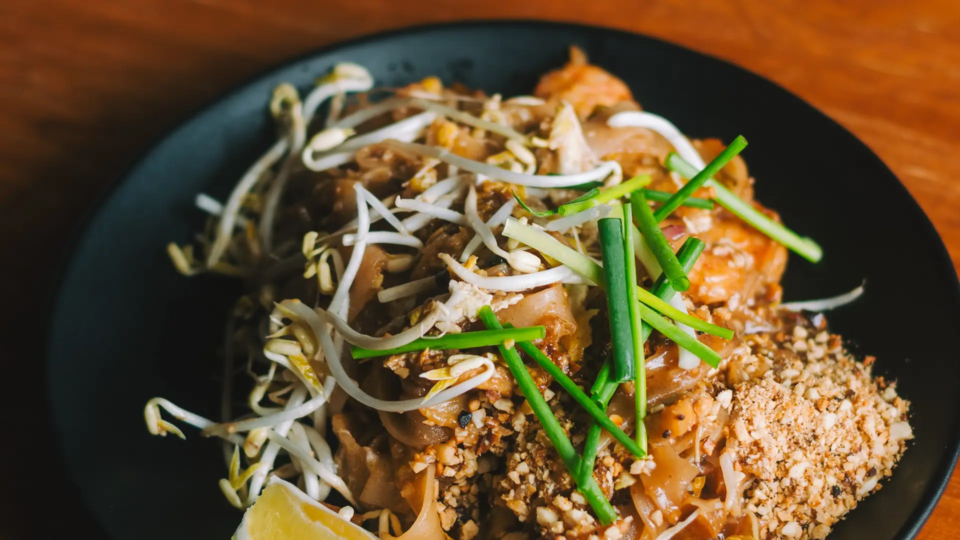 Tajski makaron pad thai z programu M. Gessler. Zrobisz go w pół godziny