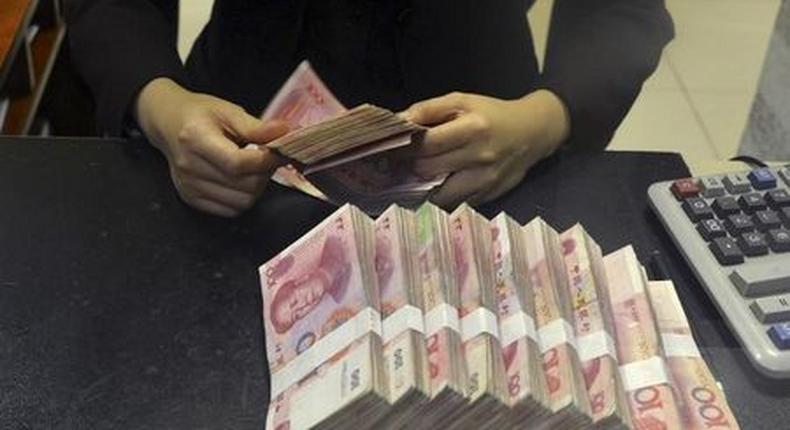 Yuan devaluation hits China airline stocks, importers but boosts exporters