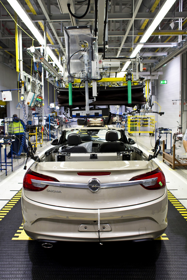 Opel Cascada - ruszyła produkcja