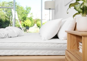 Dušek ili jastuk? Stručnjak otkriva šta je važnije za zdrav san