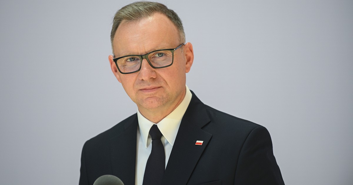 Andrzej Duda chce być premierem? "Nie wybiera się na emeryturę"