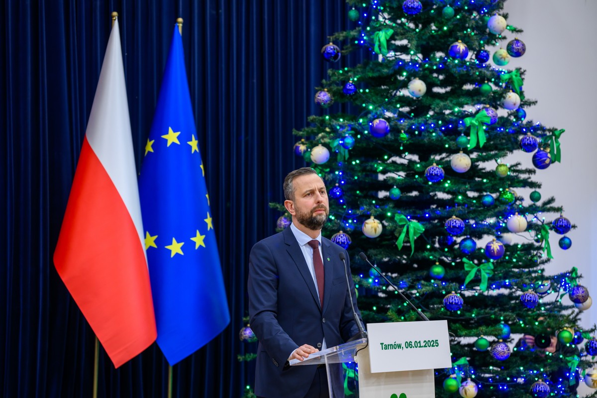 "5 proc. PKB na obronność". Kosiniak-Kamysz: To rekord i inwestycja w przyszłość Polski