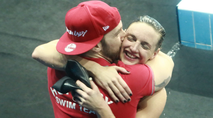 Talán a világ legismertebb
szerelmespárja az úszásban: a háromszoros olimpiai bajnok Hosszú Katinka és férj-edzője, Shane 
Tusup /Fotó: AFP