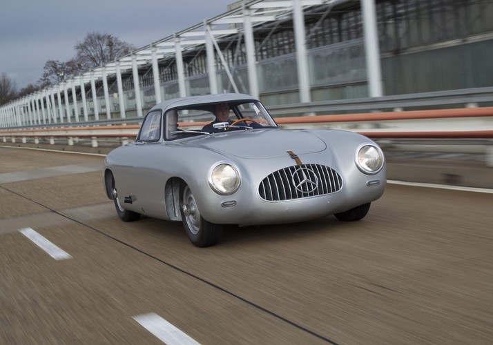 Remont rozpoczęto od pomiarów ramy przestrzennej przy użyciu najbardziej zaawansowanych metod. Efekt? Odchyłki wymiarowe nawet po 60 latach pozostały w dopuszczalnym zakresie tolerancji