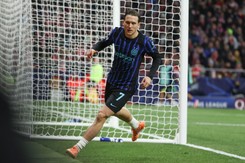 Liga Mistrzów. Zieliński strzelił gola dla Interu. Koszmarny błąd Neuera pogrążył Bayern