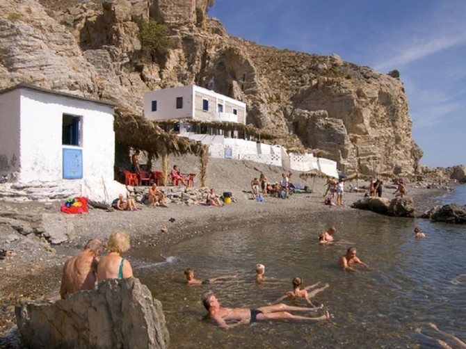 Najemotivnija scena sa plaže u Grčkoj, Srbi plaču zbog ovog snimka