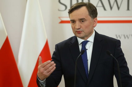 Solidarna Polska chce zawieszenia składki do UE 