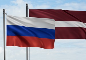 Letonija, Rusija zastave 