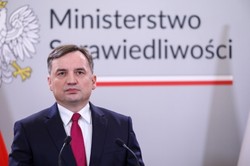 Ziobro krytykuje projekt ustawy o sędziach pokoju. Uderza w Dudę i Kukiza