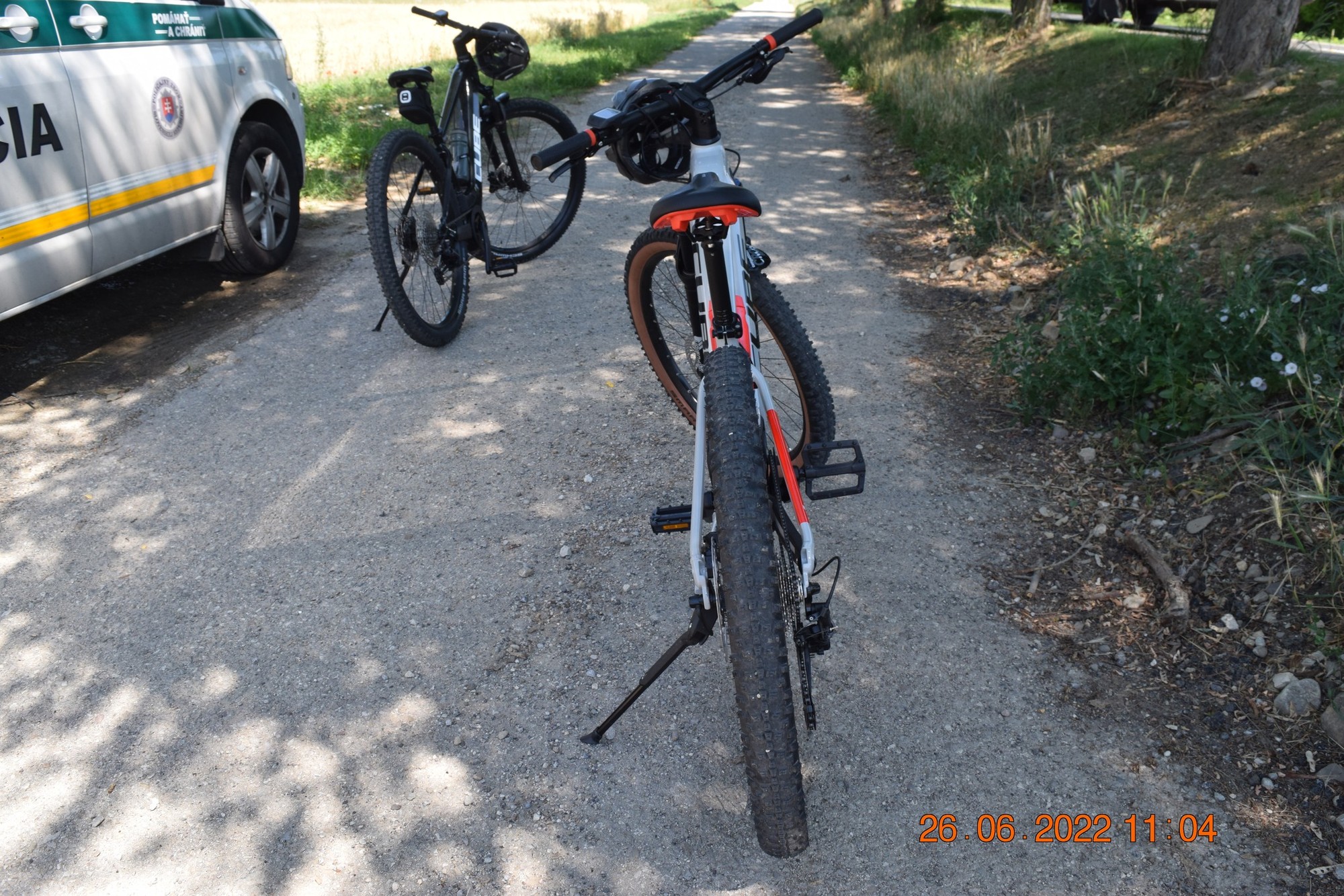 Úsek z Piešťan smerom na Hornú Stredu sa stal dejiskom viacerých nehôd cyklistov.