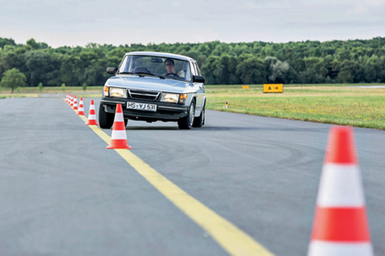 Saab 900 - Pożywny jak szynka z renifera