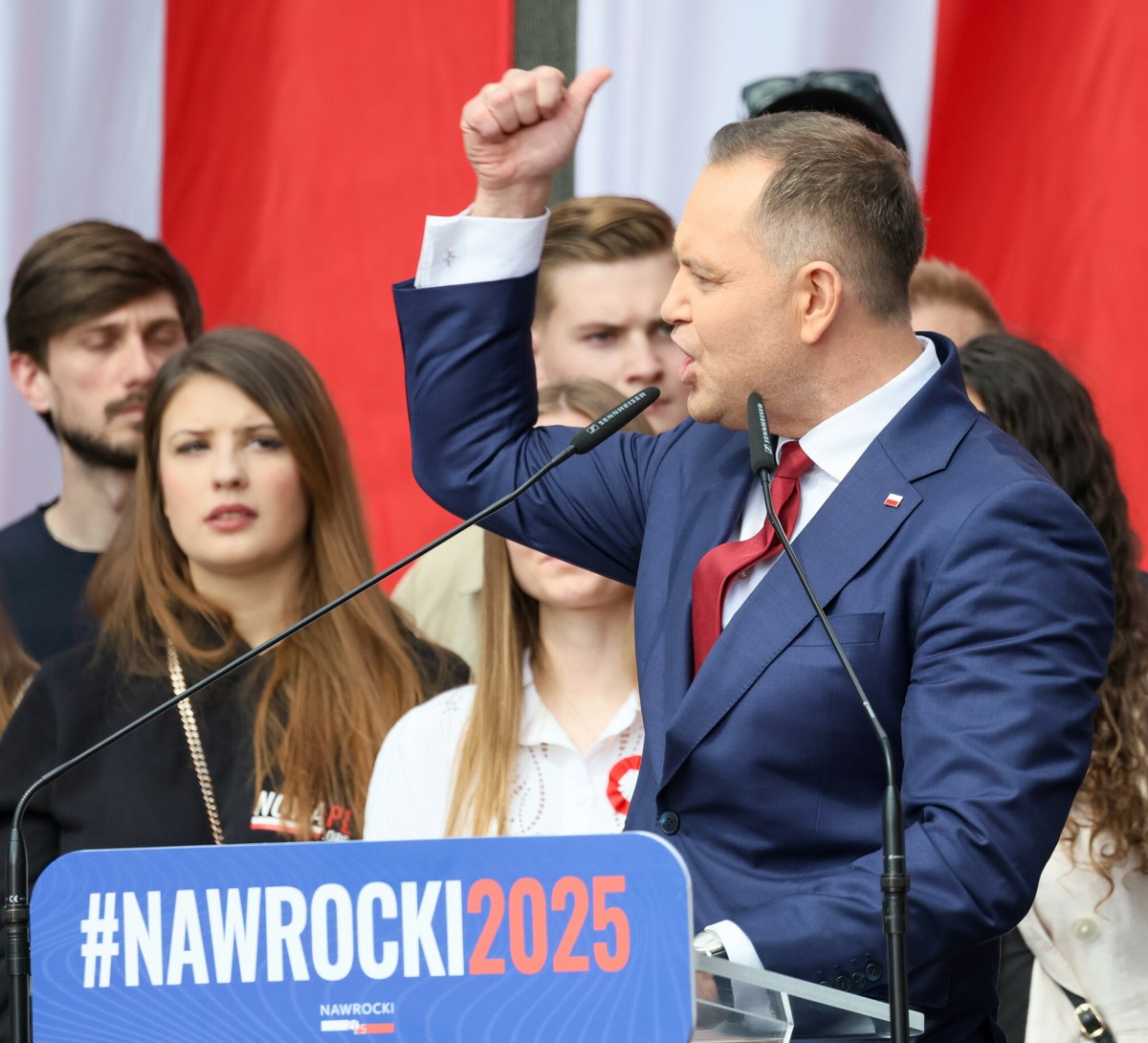 Nietypowy sondaż przed drugą turą. Tak wyglądają emocje wokół kandydatów