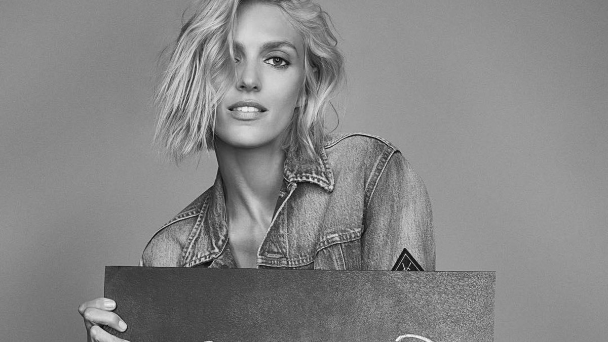 Anja Rubik w kampanii #sexedpl