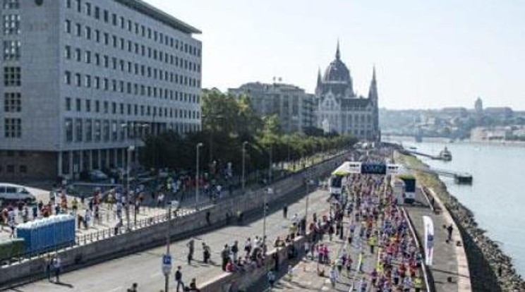 Tragédia! A cél előtt halt meg a futó a Budapest Félmaratonon 