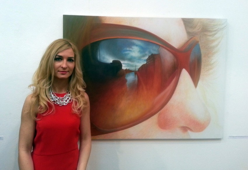 Savremena umetnica Mirjana Đošić i "Fenomen refleksije" kao vid sopstvenog umetničkog izražavanja