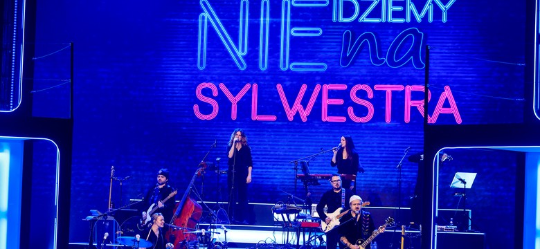 "Nie idziemy na Sylwestra". Domówka TVN. Kto wystąpi? Kiedy i gdzie oglądać?