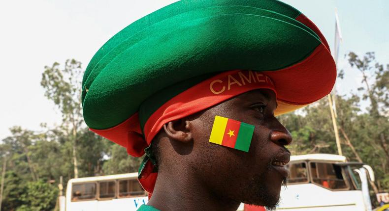 A vendor selling Cameroon attire in Yaounde Creator: Daniel Beloumou Olomo