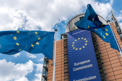 Komisja Europejska na kolizyjnym kursie ze sztuczną inteligencją. Ważne wytyczne dla pracowników
