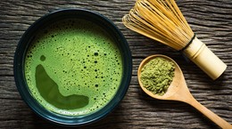 Matcha - właściwości, zastosowanie, sposób parzenia [WYJAŚNIAMY]