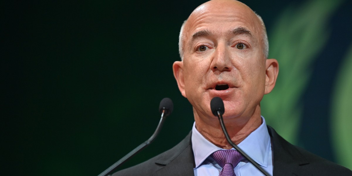 Jeff Bezos postanowił włączyć się do walki o klimat. Wcześniej skupiał się na podróżach w kosmos.