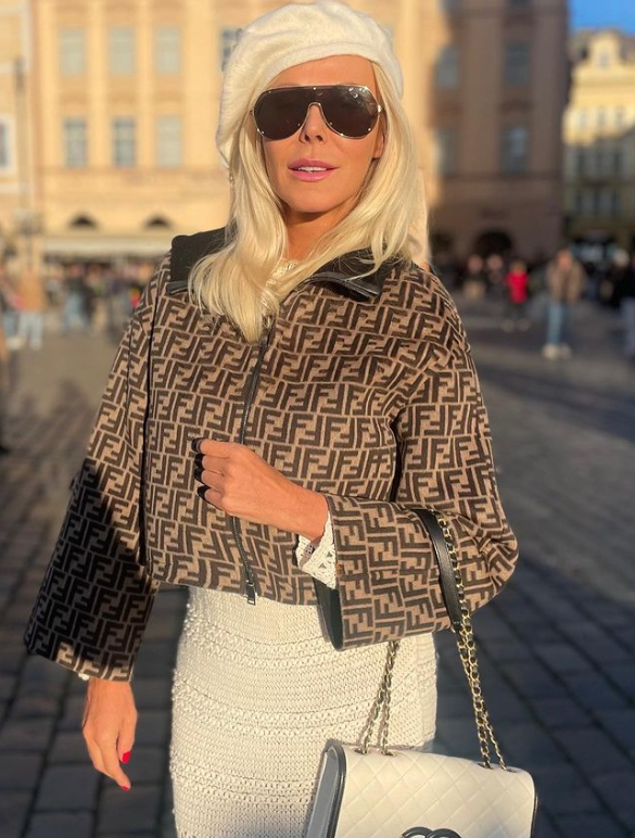 Influencerka a reklamná manažérka Kamila Mortimer.