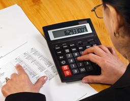 PIT 2011 – skala podatkowa i koszty uzyskania przychodów bez zmian