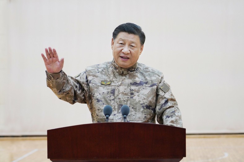 Xi Jinping podczas spotkania z żołnierzami, Pekin, 8 listopada 2022 r.