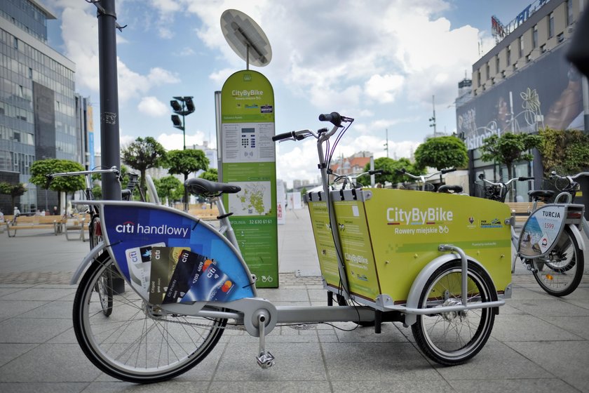 Katowice. Nowe stacje rowerowe i przewodnik rowerowy po Katowicach