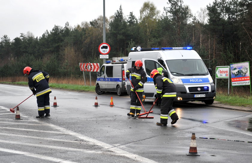 Wypadek na skrzyżowaniu Maratońskiej i Sanitariuszek