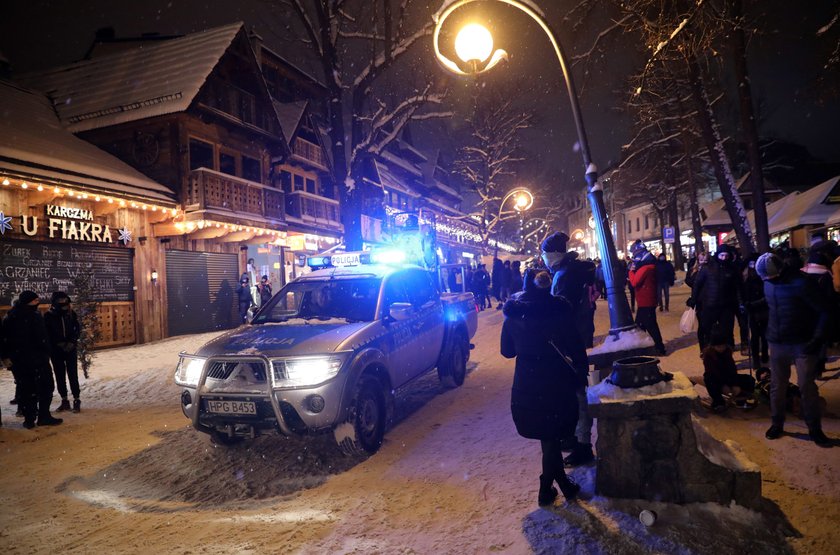 Policja wysyła posiłki do Zakopanego.