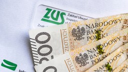 Ile dokładnie wyniesie emerytura z ZUS po 40 latach pracy i ukończeniu 60 lat? Oto kwota
