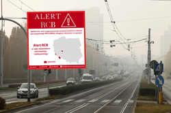 Alert RCB. Trujący smog w dwóch województwach