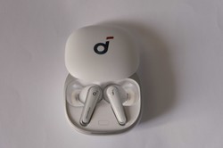 Soundcore Liberty 4. Pełne basu słuchawki, które sprawdzą wasz puls [RECENZJA]