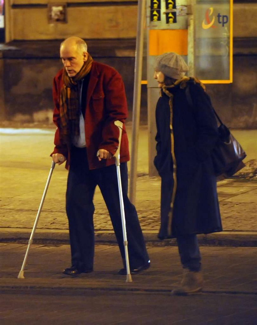 Malkovich złamał nogę w Polsce. FOTO!