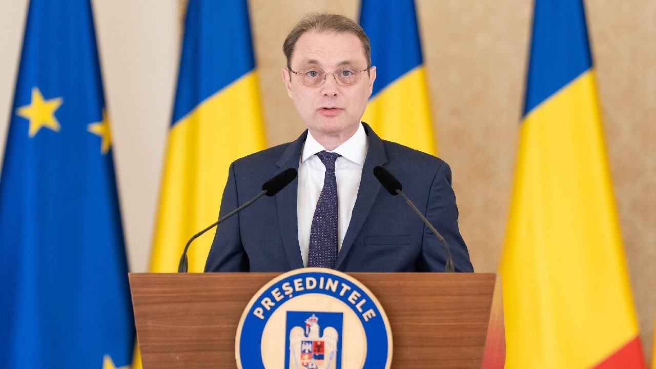 Luca Niculescu, premierul desemnat, pregătește programul de guvernare: „Se va vorbi mult despre majorităţi, negocieri şi nume”