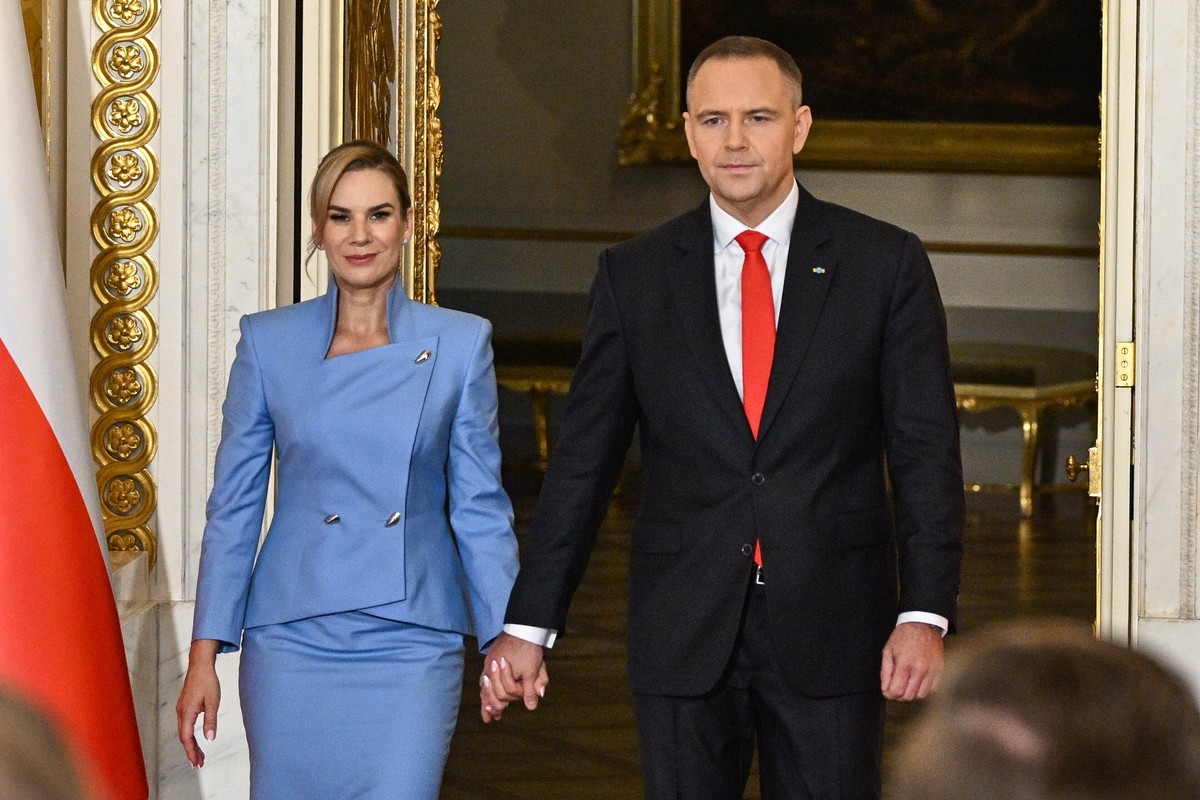Wyzwanie dla premiera. Brytyjskie media o zaprzysiężeniu Karola Nawrockiego