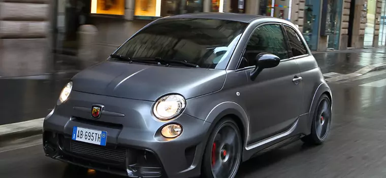 Abarth 695 biposto: „najmniejszy wśród supersamochodów”