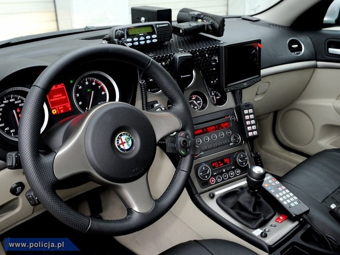 Alfa Romeo - nowa broń policji