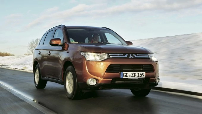 Mitsubishi Outlander kontra Kia Sorento i Hyundai Santa Fe: luksusowe diesle z napędem 4x4