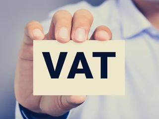 Na wpis na białą listę VAT trzeba czekać. A bez tego kontrahenci nie mogą zapłacić