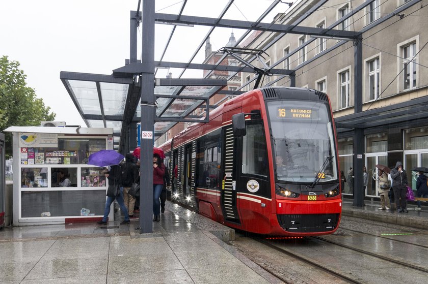 Katowice. Rodzice chcą darmowej komunikacji dla wszystkich uczniów