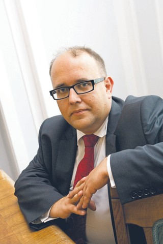 Niech fiskus śledzi studentów