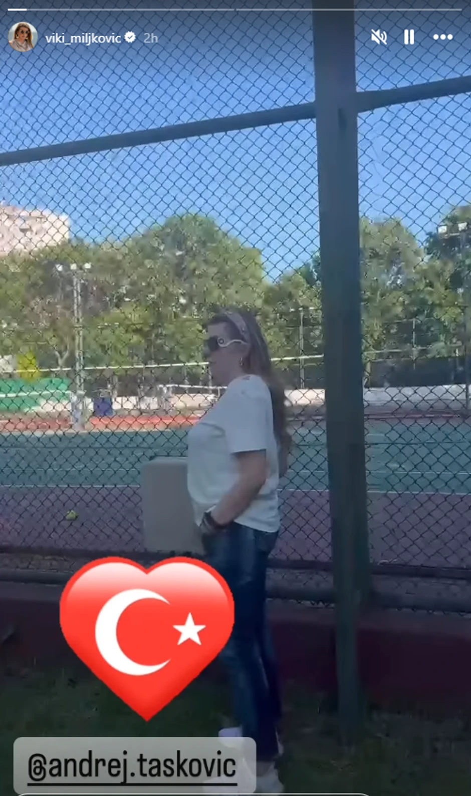 Viki Miljković objava