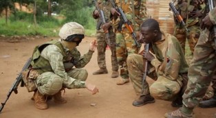 Moskwa wymusza miliony w Afryce. A oni wolą wagnerowców