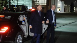 awantura o brudne auto prezydenta na łotwie. radosław sikorski zabrał