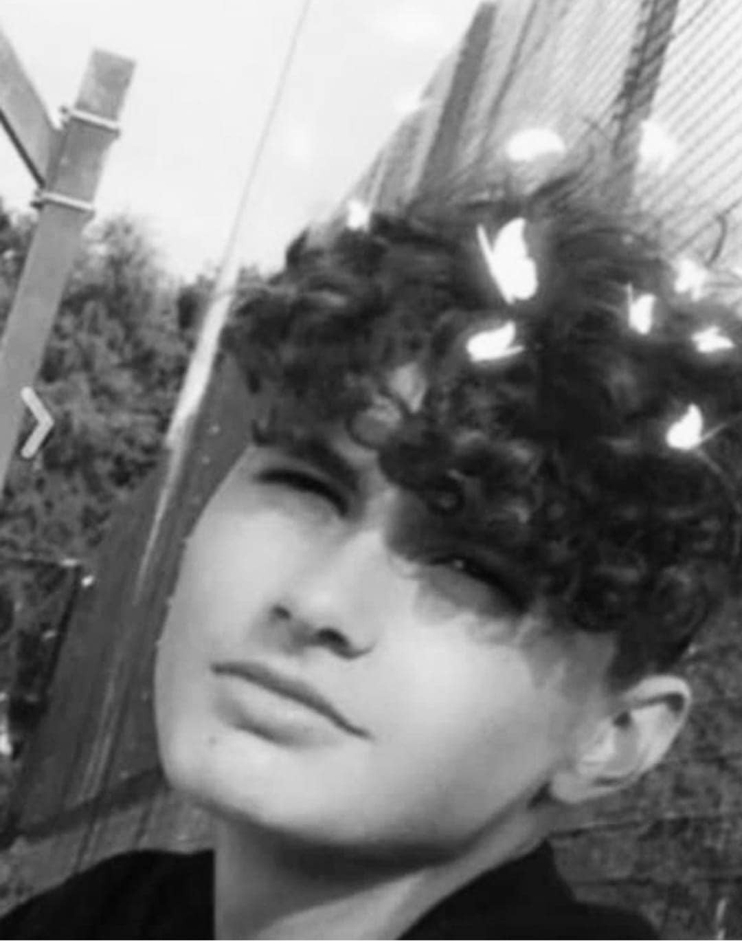 Ethan Treharne zomrel na následky nádoru na mozgu. 