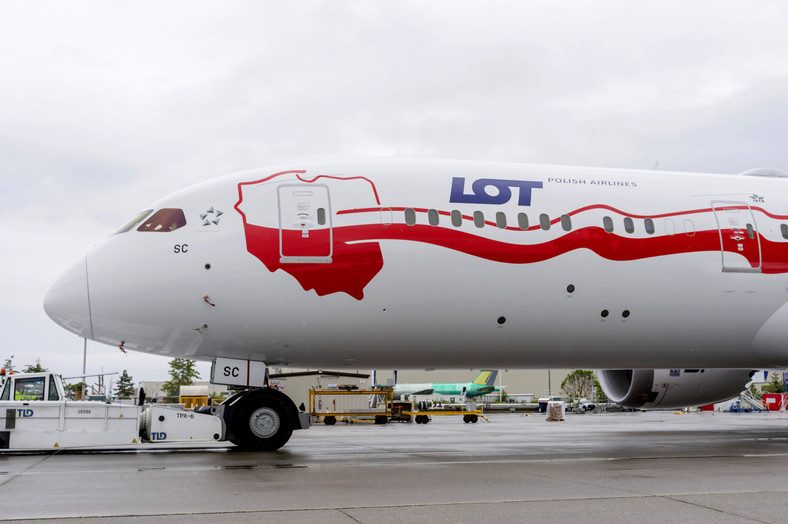 Biało-czerwony Dreamliner na 100-lecie odzyskania niepodległości