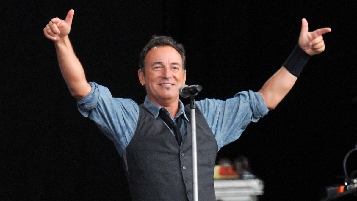 Bruce Springsteen pobił swój dotychczasowy rekord długości zagranego koncertu. Występ Bossa w Helsinkach trwał dokładnie cztery godziny i sześć minut.